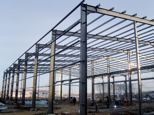 अल्किड पेंटिंग मेटल कंस्ट्रक्शन बिल्डिंग कस्टम प्रीफैब्रिकेटेड स्टील वर्कशॉप