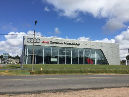 ऑटो सर्विस शॉप के लिए जस्ती हल्की स्टील संरचना कार्यशाला