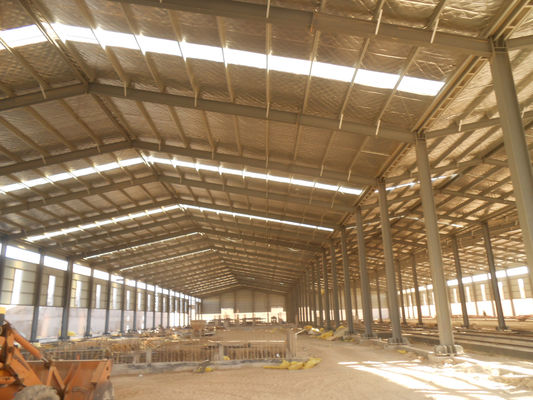 Clear span fabricated steel barn prefab metal hall